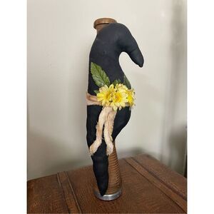 Vintage Wooden Spool Textile Mill Thread Spindle Holder with Spring Crow Decor A